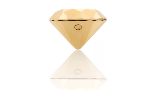 Einundzwanzig vibrierender Diamant