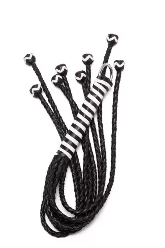 8 Tail Polish Leather Flogger 22 Zoll