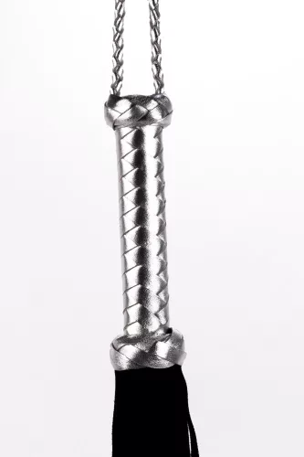 Flogger mit metallischem Ledergriff und Wildleder-Tails schwarz 18"